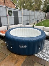 Lay Z Spa Milan hot tub